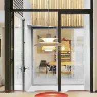 Lampada a sospensione in metallo multistrato danese S107