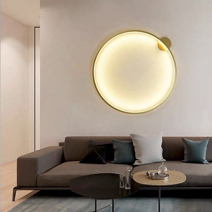 Lampa ścienna w kształcie pierścienia