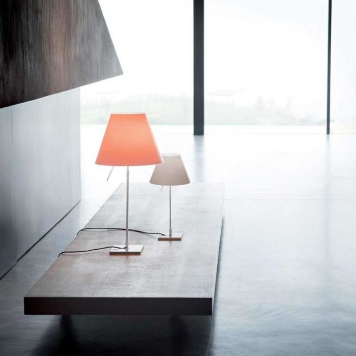Stolní lampa Luceplan COSTANZA