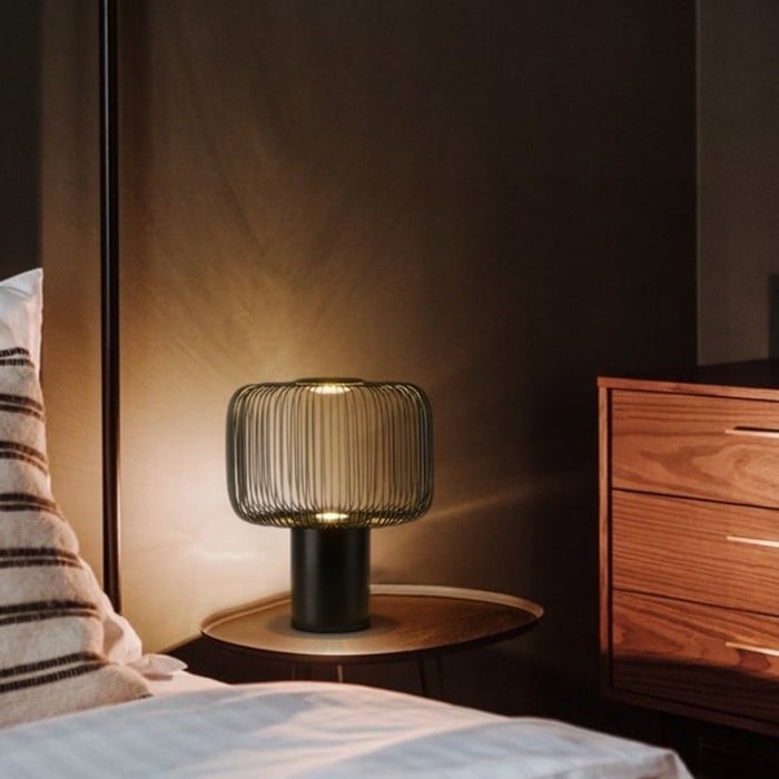 Lampe de table cage à oiseaux