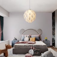 Lampada a sospensione a forma di pigna