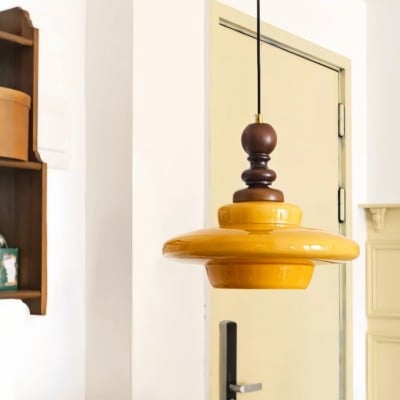 Medieval Cream Glass Pendant Lamp M172