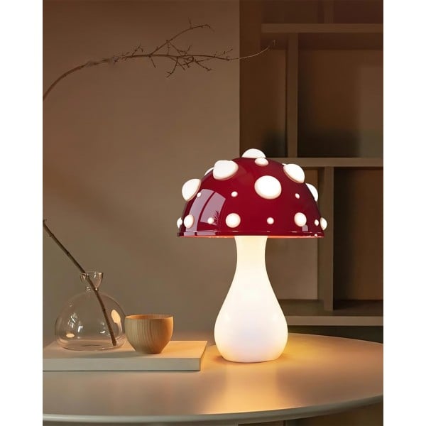 Giftig svamp bordslampa M114