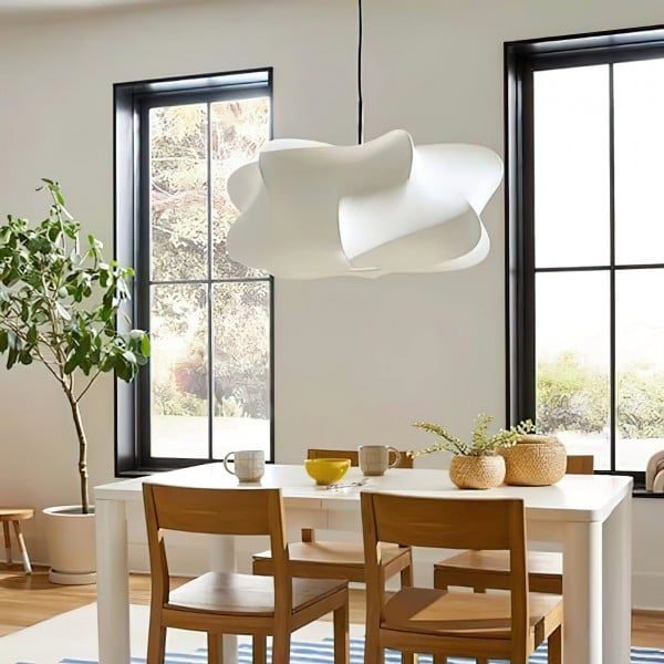 Sleek Modern Pendant Light - Adjustable Suspension for Dining Rooms M57