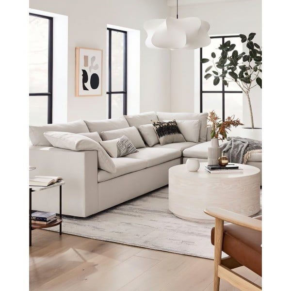 Sleek Modern Pendant Light - Adjustable Suspension for Dining Rooms M57