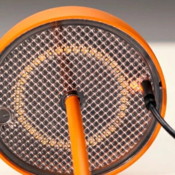 Macaron Wireless Rechargeable Portable Metal Table Lamp S202