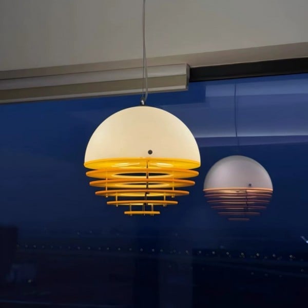 Sunset Lamp – Bauhaus Lighting for a Cozy Atmosphere S213