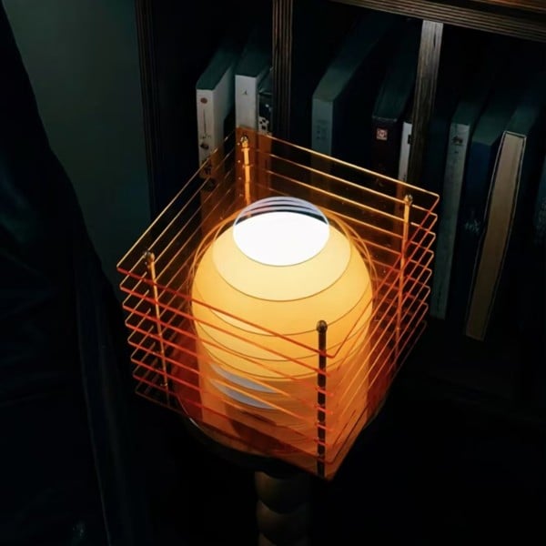 Geometric Moon Cube Lamp – Atmospheric luminous sphere S252