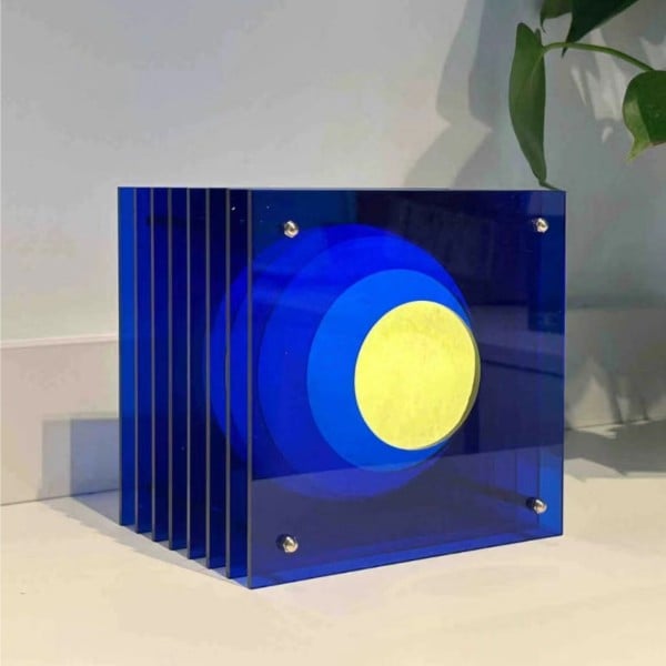 Geometric Moon Cube Lamp – Atmospheric luminous sphere S252