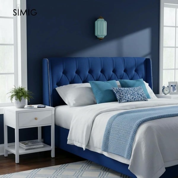 Vintage Eloise Glass Wall Light - Art Deco Style for a Chic Living Room G52