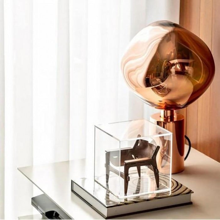 Tavná stolní lampa