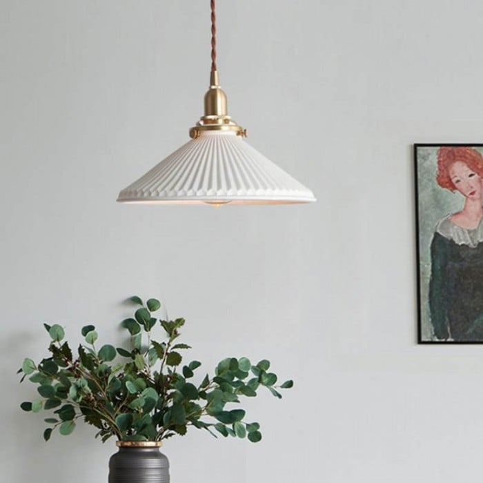 Moderne Pendelleuchte aus plissierter Keramik S160