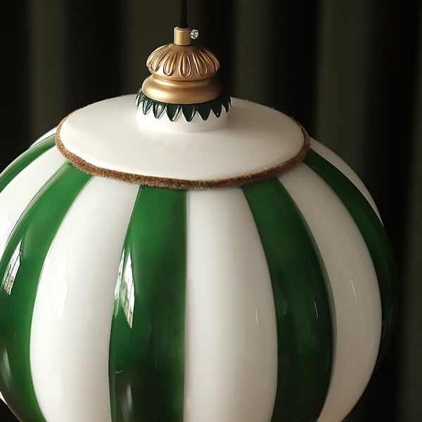 Lampada a sospensione Meira a righe giocose per cucine e sala da pranzo S369