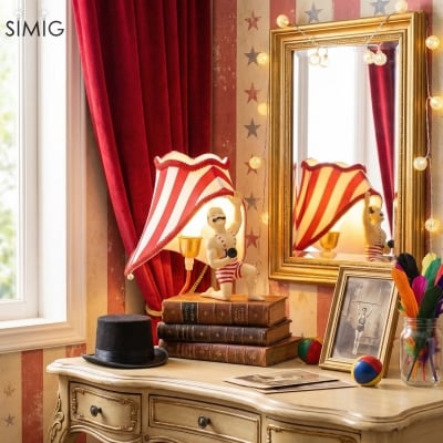 American Retro Circus Strongman Table Lamp – Vintage Accent Light for Bedroom S394