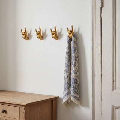 Kickra Rock On Wall Hands Gold Set - Decoratieve wandaccenten voor moderne interieurs T1191