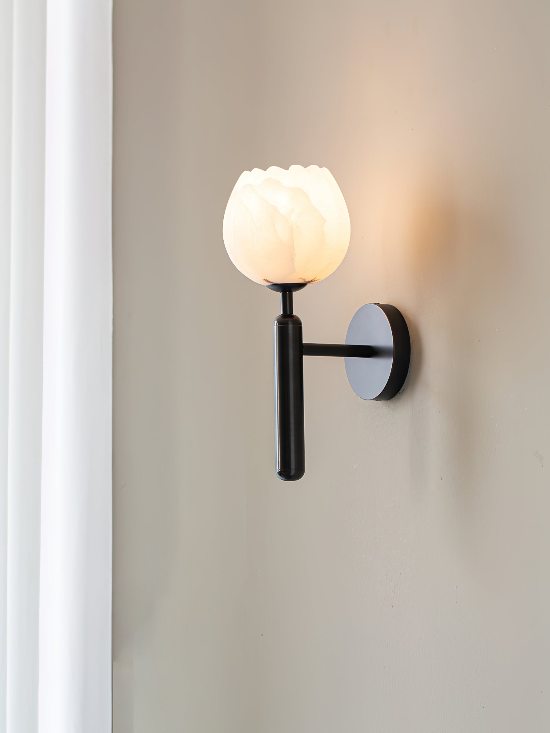 Mian Alabaster Wall Lamp T1663