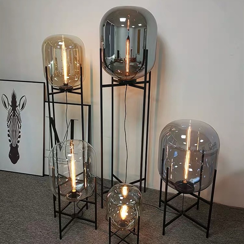 Oda Lamp