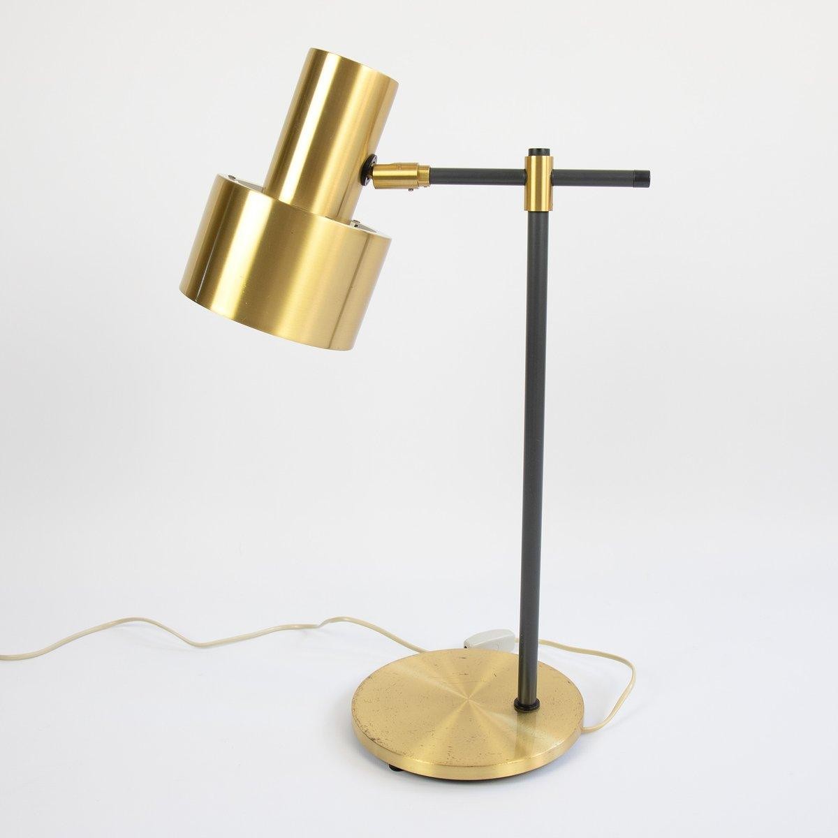Metal Minimalist Art Deco Table Lamp M441