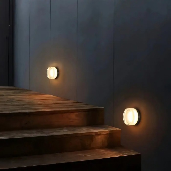 Modern Indoor/Outdoor LED Wall Lamp M36