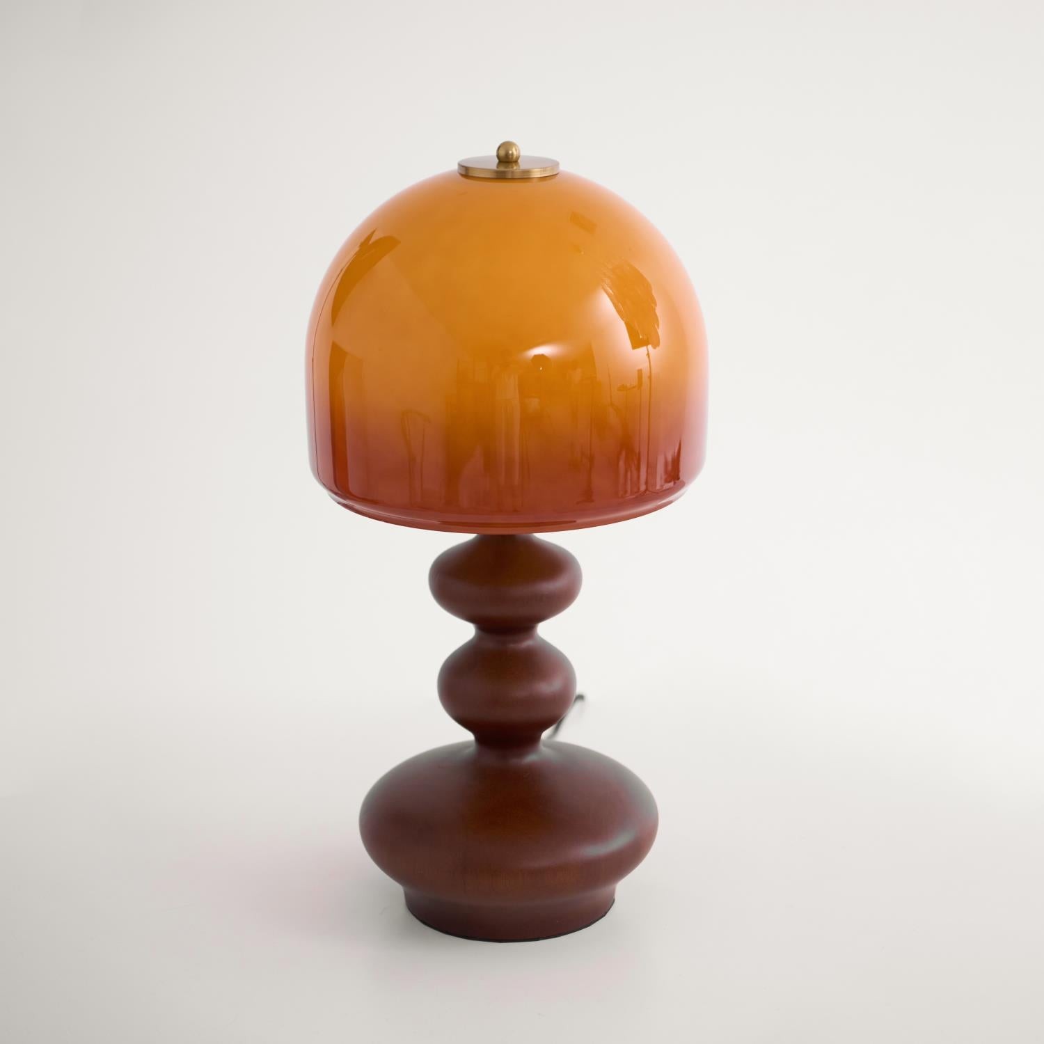 Vintage Amber Glass Lampshade Wooden Base Table Lamp P077