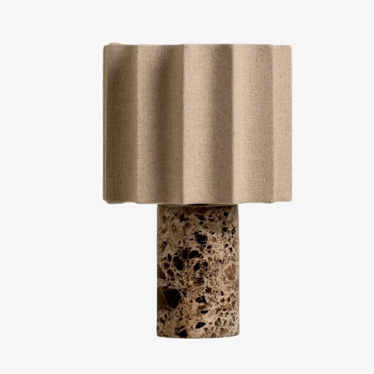 Cavilon Wide Fan Shade Table Lamp – Elegant Ambient Light for Interior T476