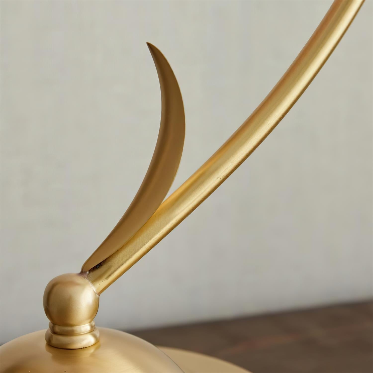 Serenity Petal Table Lamp T1436