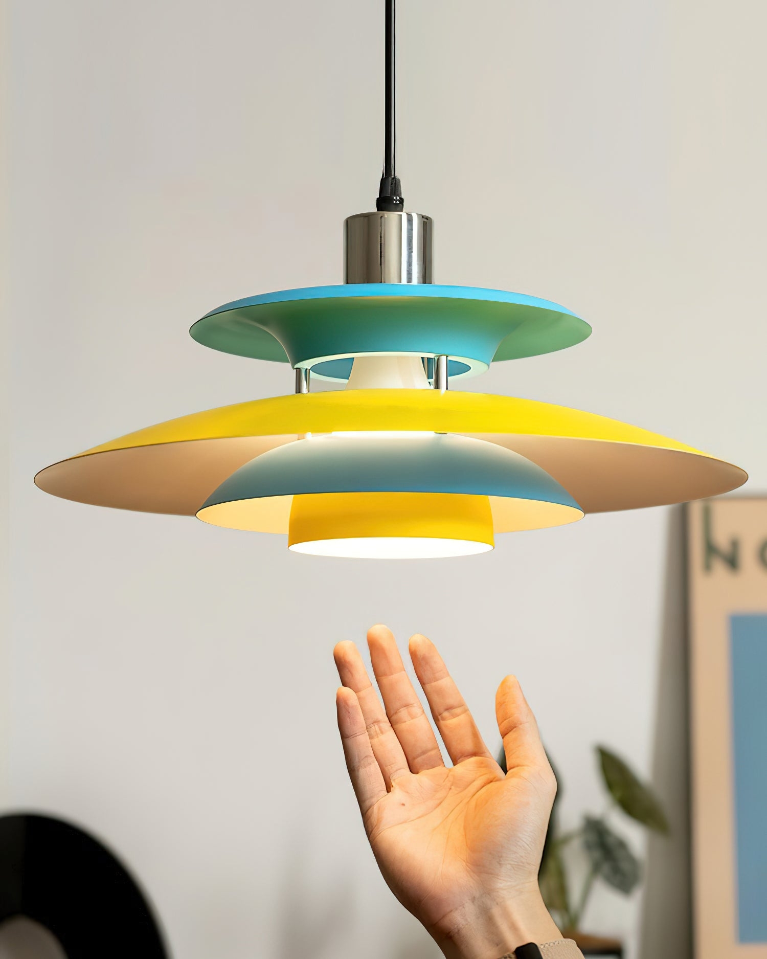 Mellowe Pendant Lamp T1357