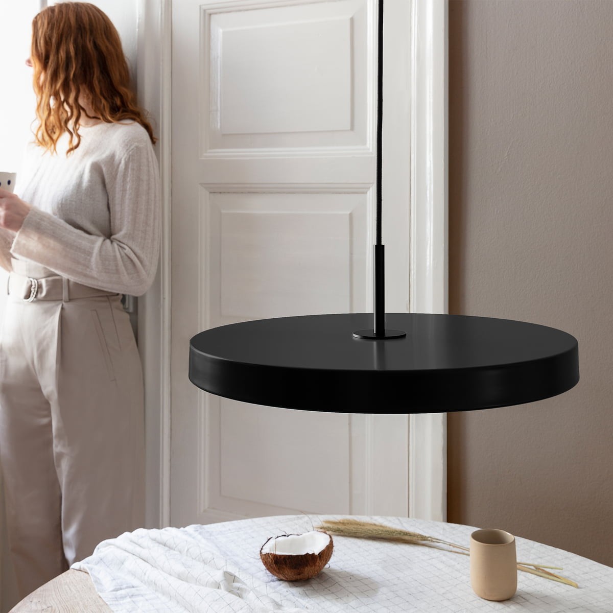 Asteria Pendant Light - Minimal LED Pendant for Living Room