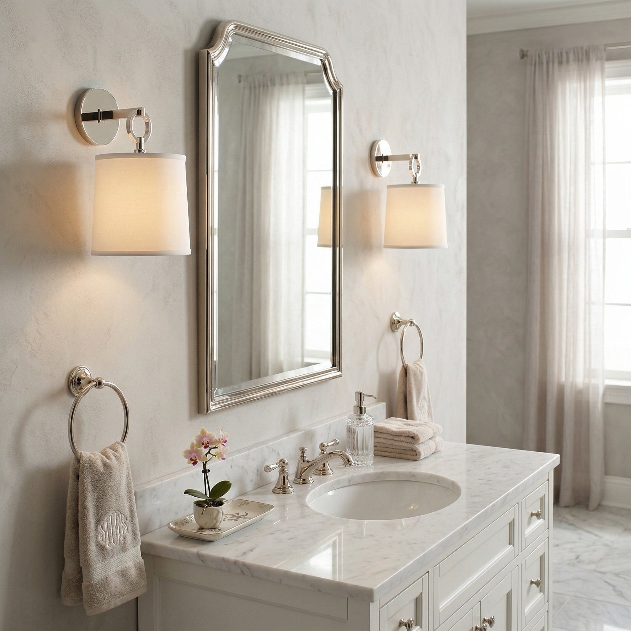 Full Circle Sconce T1840