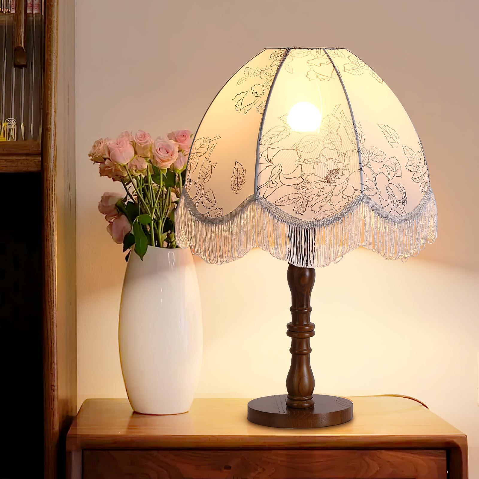 Luxury Printed Tassel Table Lamp M425