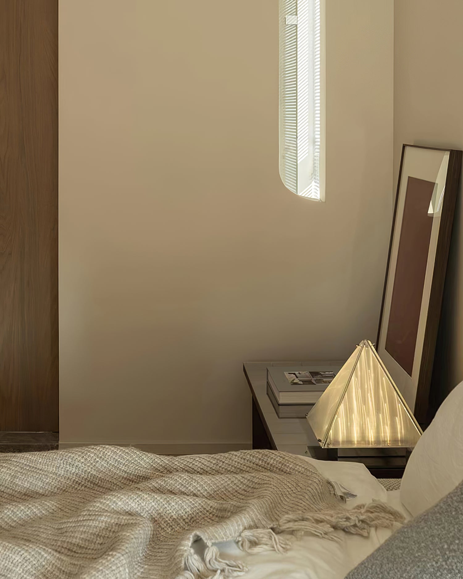 Fragment Table Lamp T1669