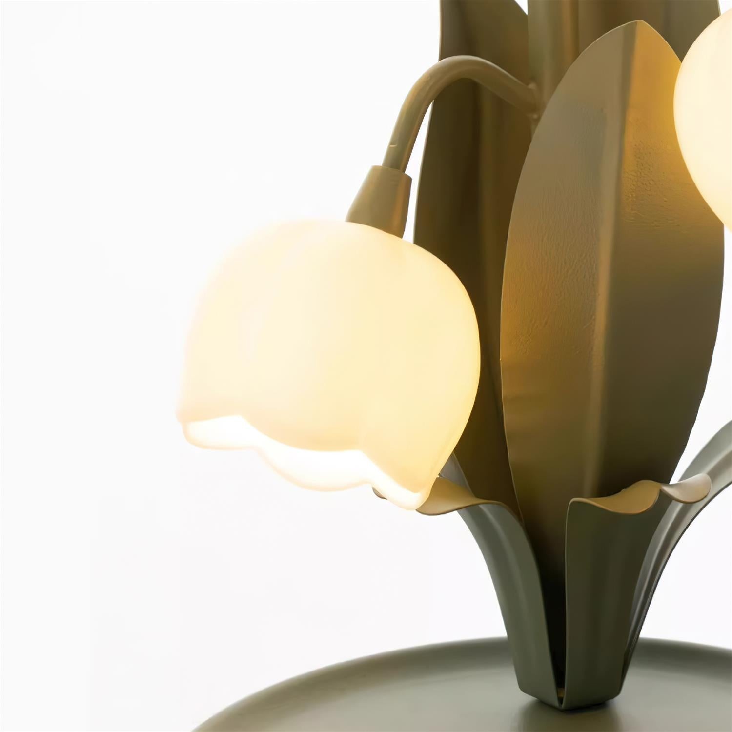 Lily Of The Valley Table Lamp P062