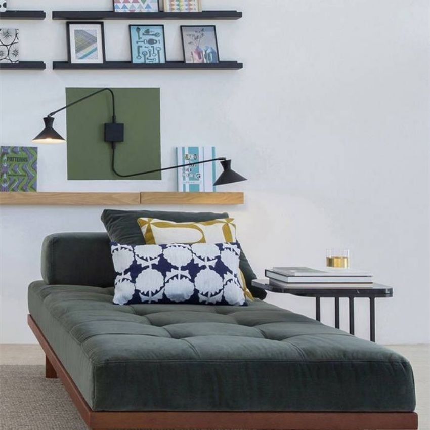 Concise Black Wall Lamp