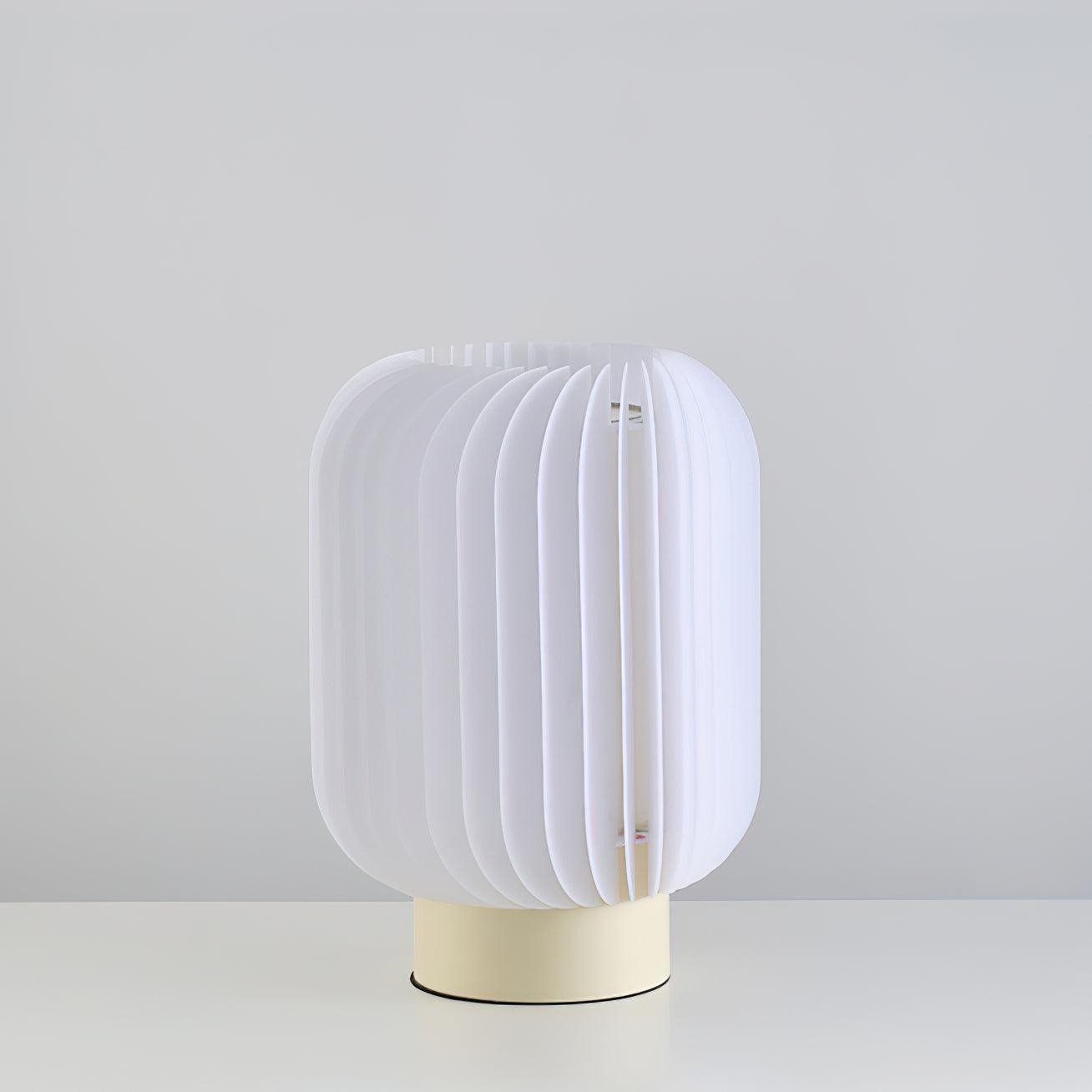 Round Translucent Pleated Table Lamp Suitable For Living Room M516