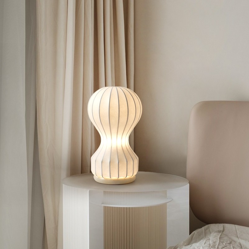 Gatto Table Lamp