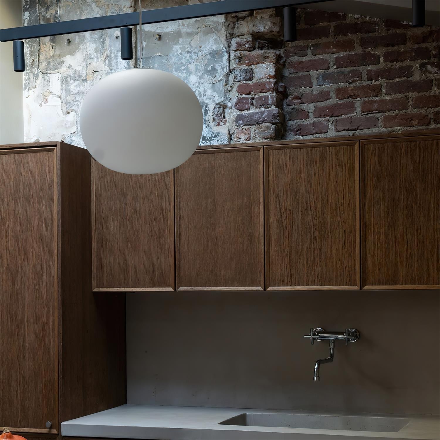 Globular Pendant Lamp P023