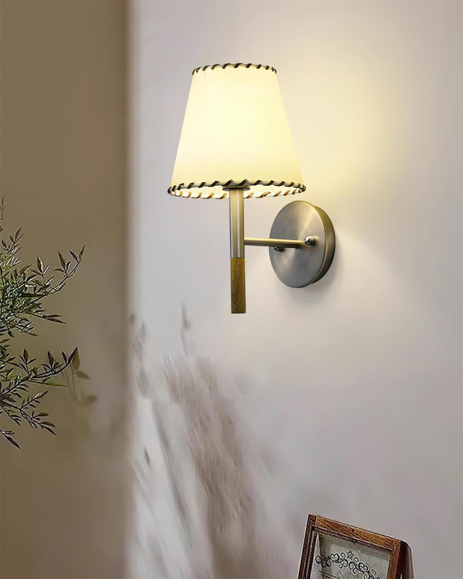 BC2 Wall Lamp T1292