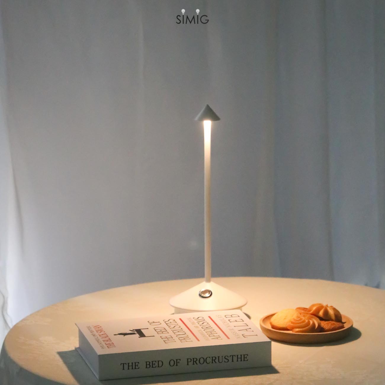 Glimma Rechargeable LED Table Lamp - Modern Portable Lamp for Living Room