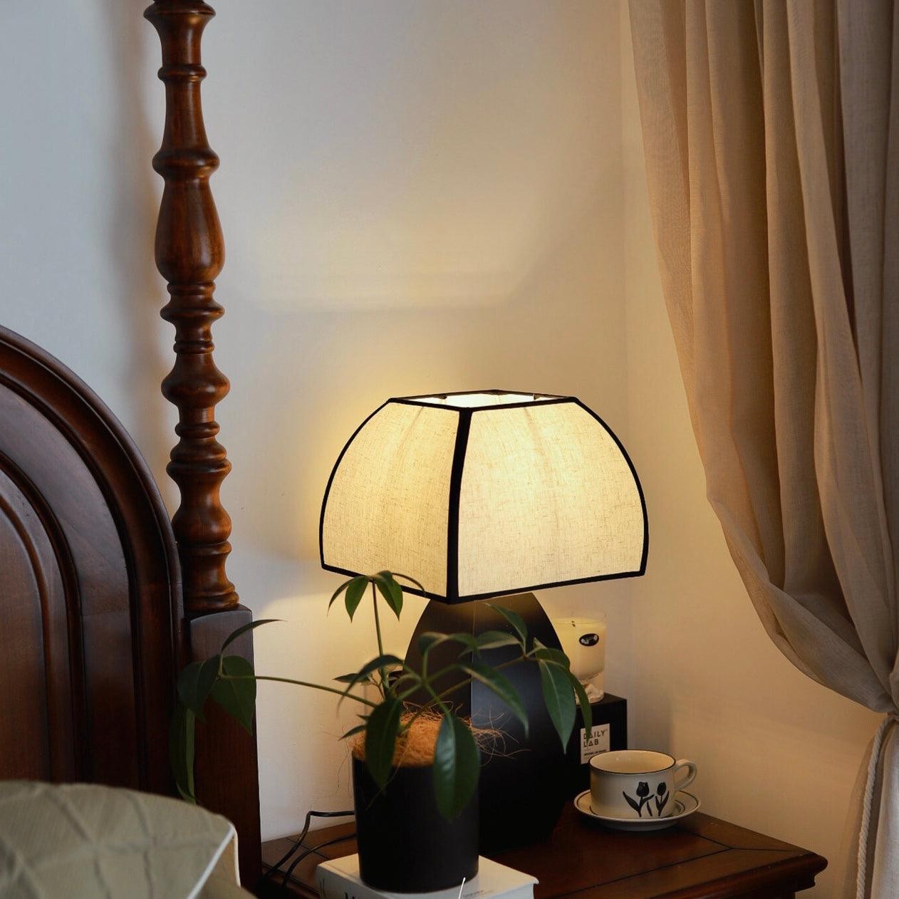 Retro Metal Mushroom Fabric Table Lamp M446