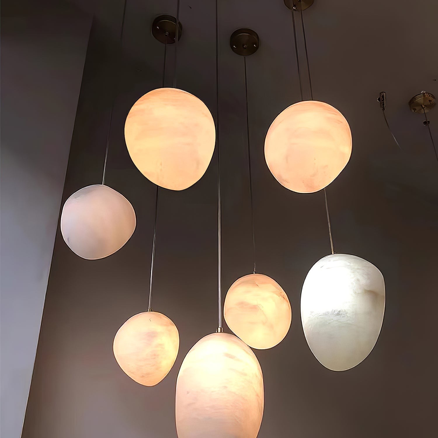 Pebbles Alabaster Pendant Lamp M334
