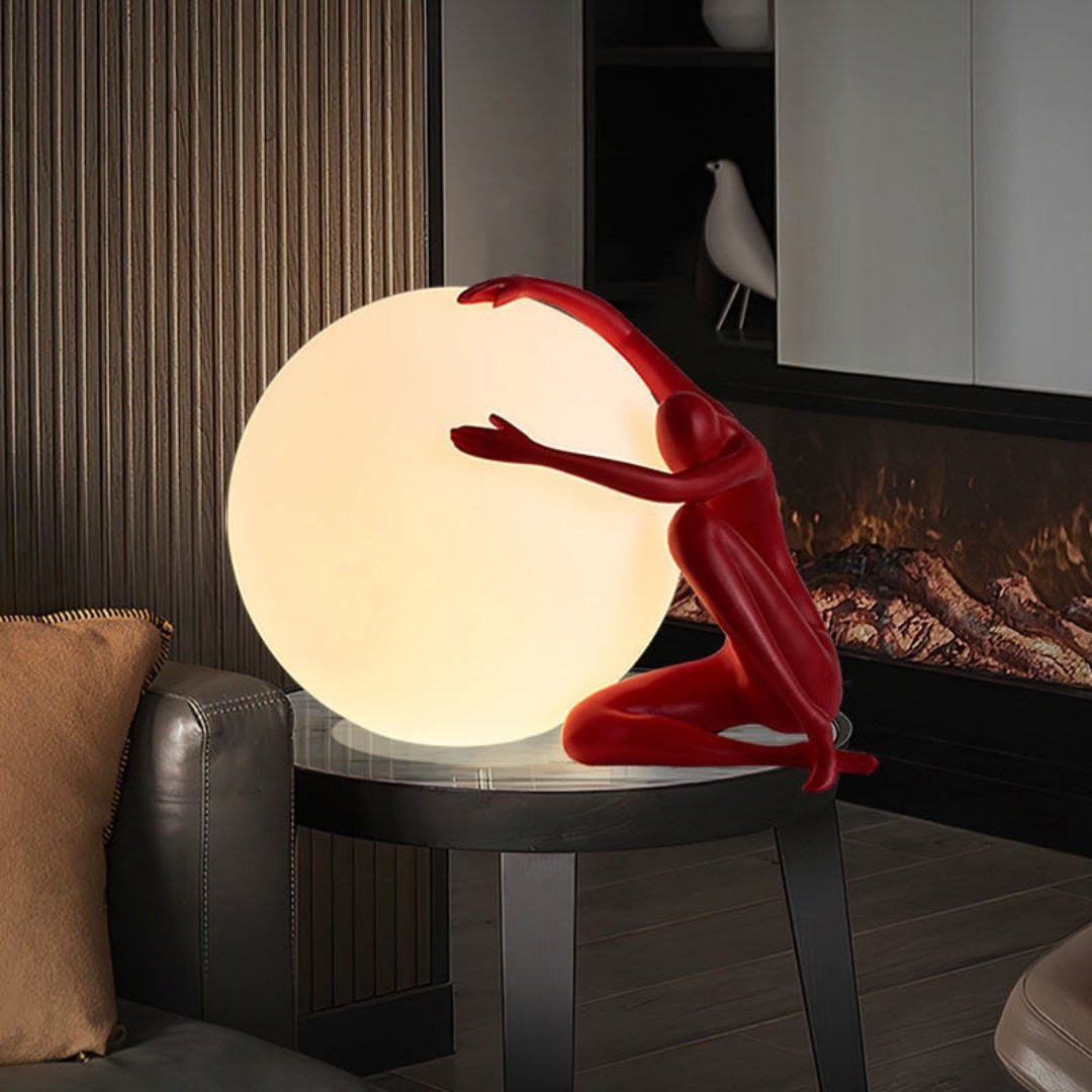 Humanoid Ball Holding Table Lamp M583