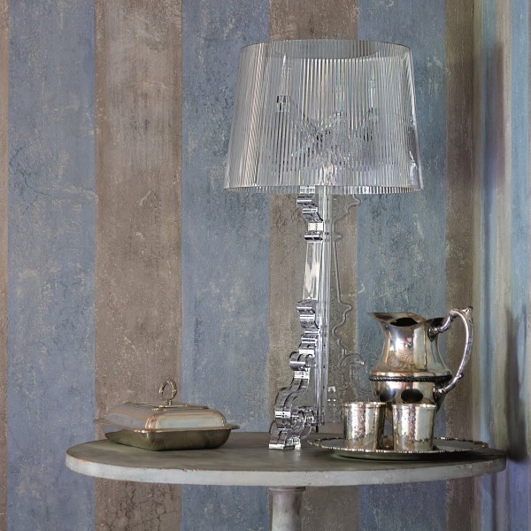 Bourgie Table Lamp