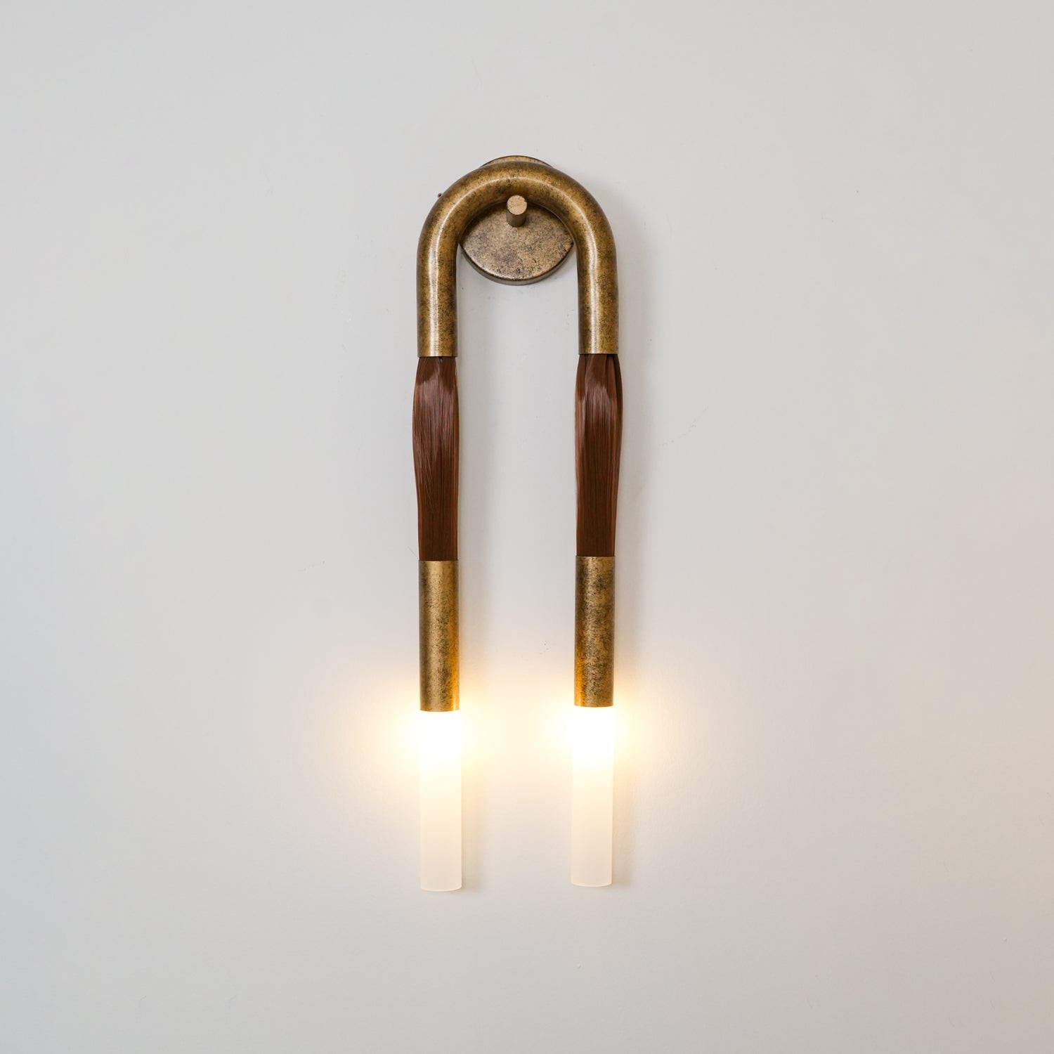 Strandia Horsehair Wall Lamp G84
