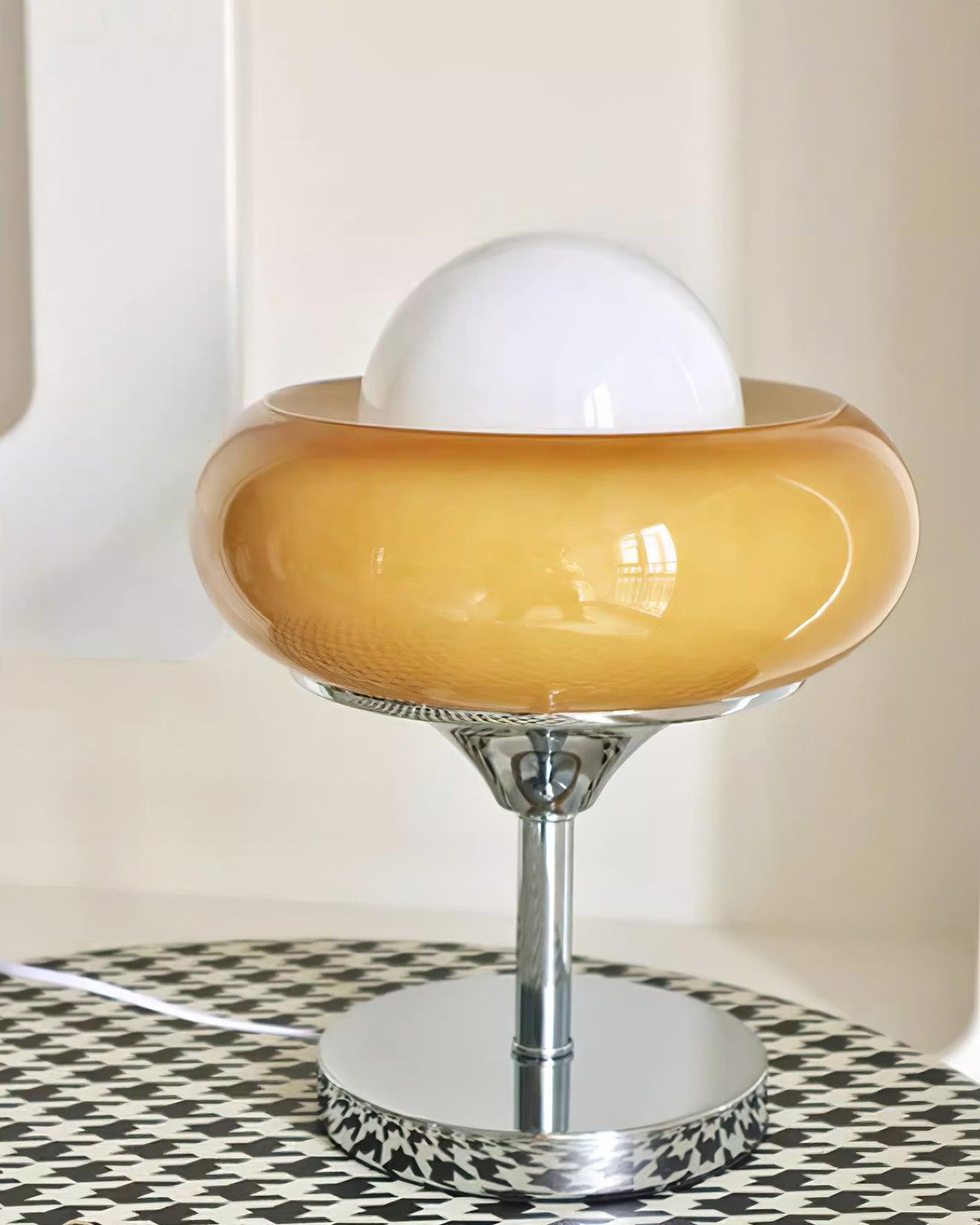 Vintage Cream Table Lamp for Bedroom M54