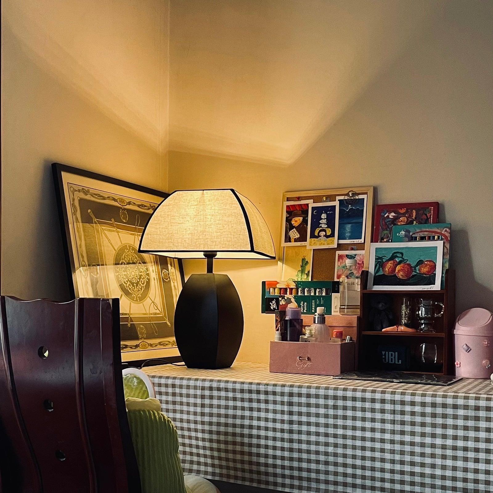Retro Metal Mushroom Fabric Table Lamp M446
