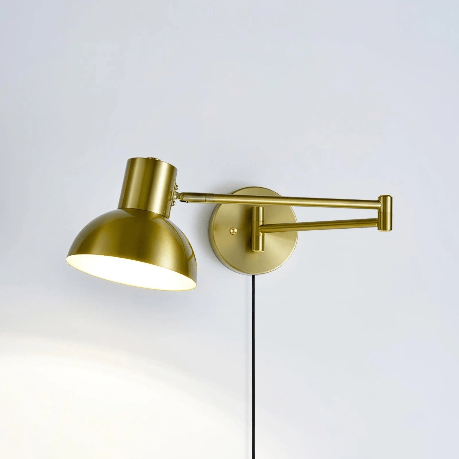 Adjustable Arm Plug In Wall Lamp T1595