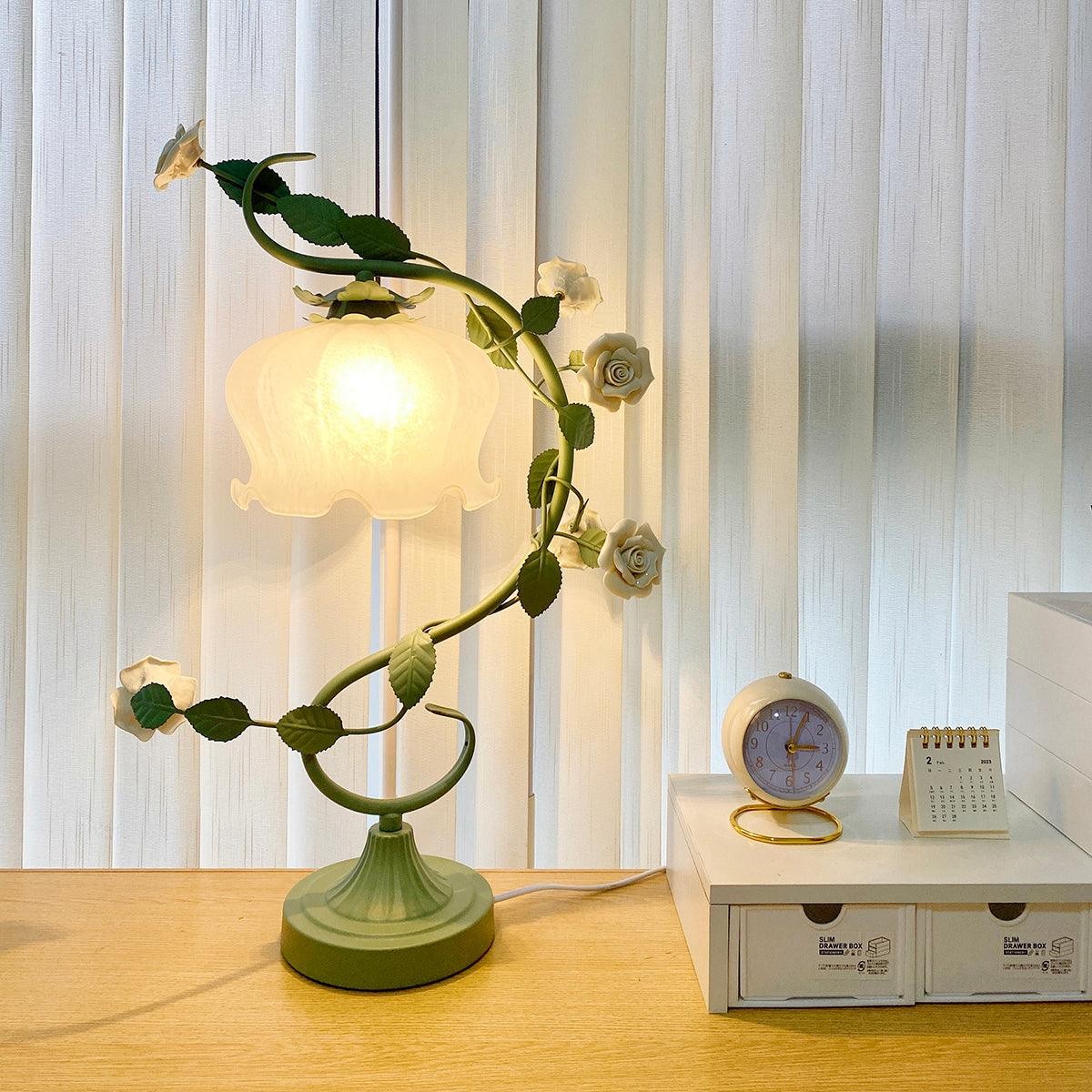 Green Pink White Rose Flower Table Lamp M107