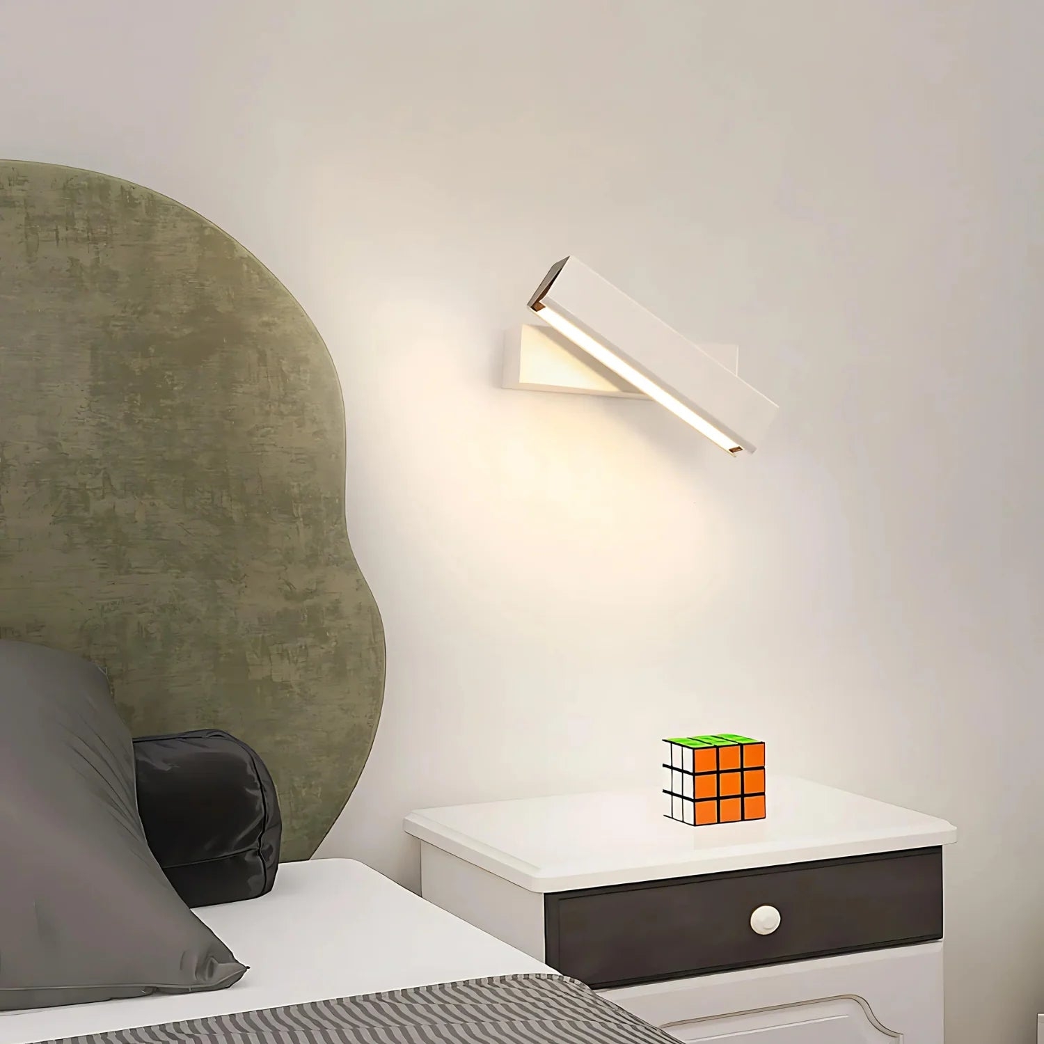 Light Line Modern Aluminum Wall Light T2023