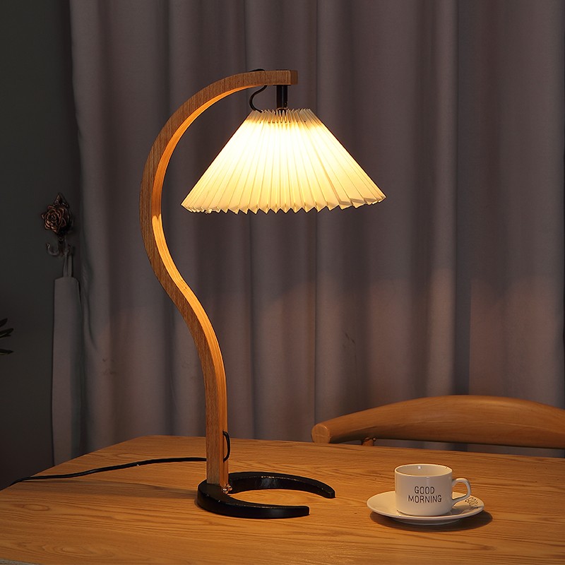 Vintage Corrugated Table Light