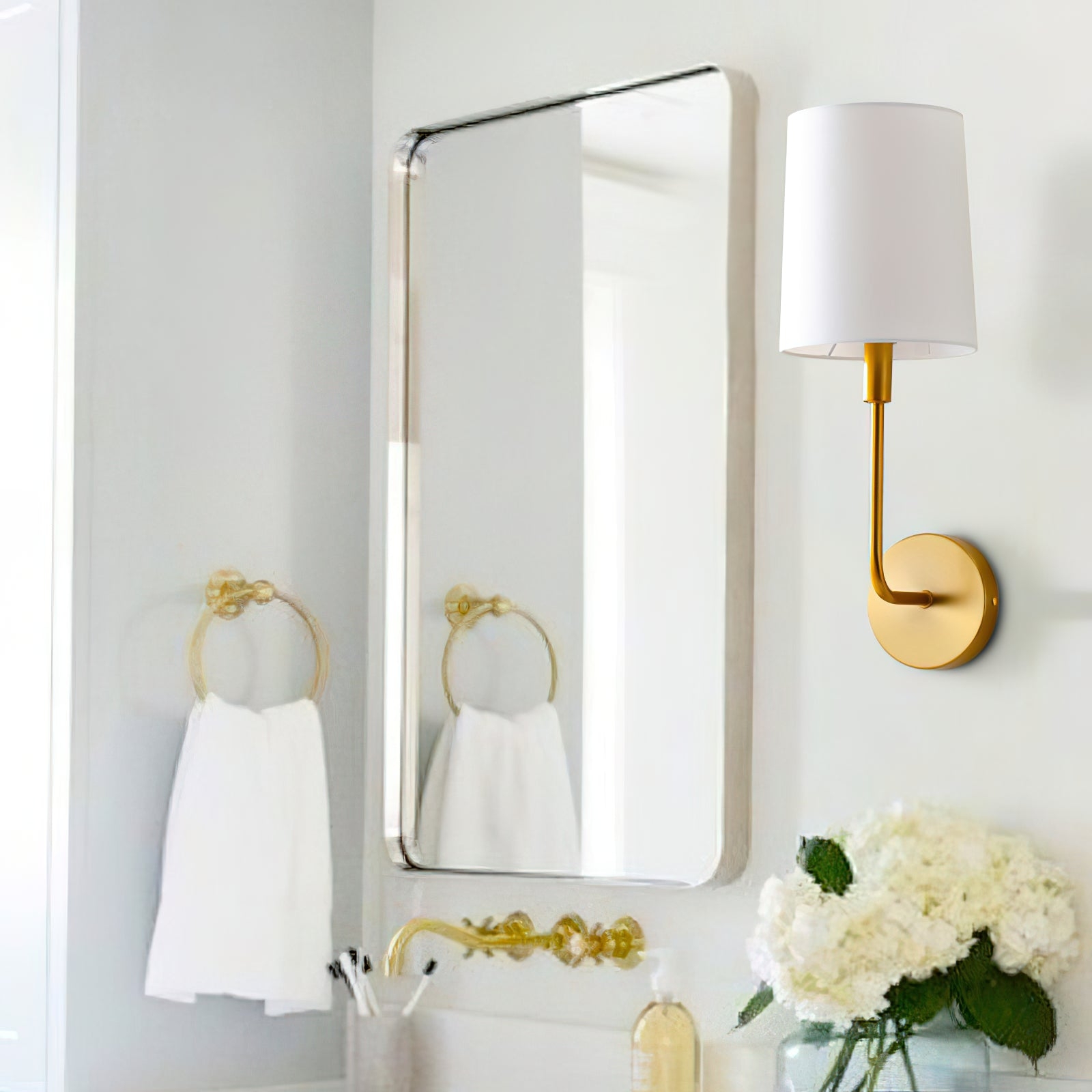 Jaxson Wall Lamp T1826